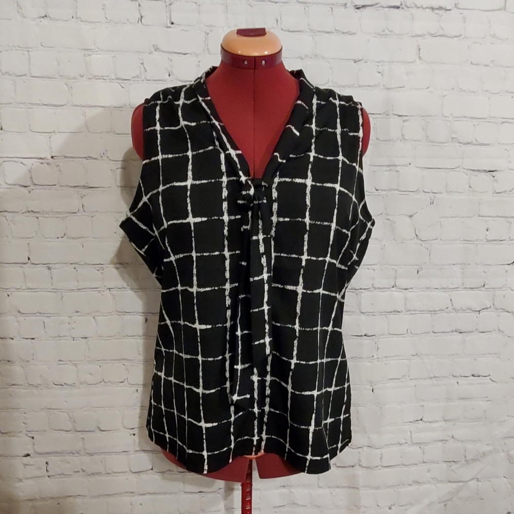 Dress top - Picture 5 of 9